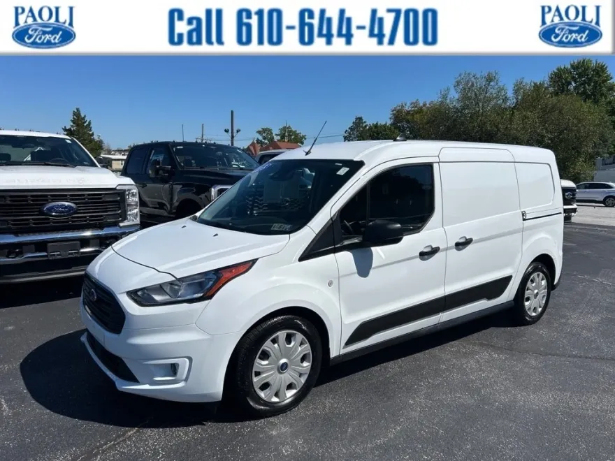 2023 Ford Transit Connect XLT photo 1