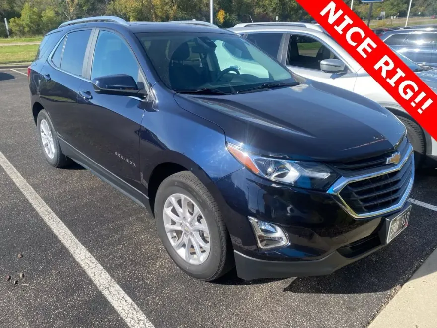 2021 Chevrolet Equinox LT photo 1