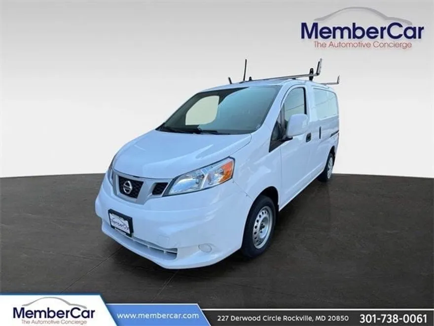 2021 Nissan NV200 SV photo 1