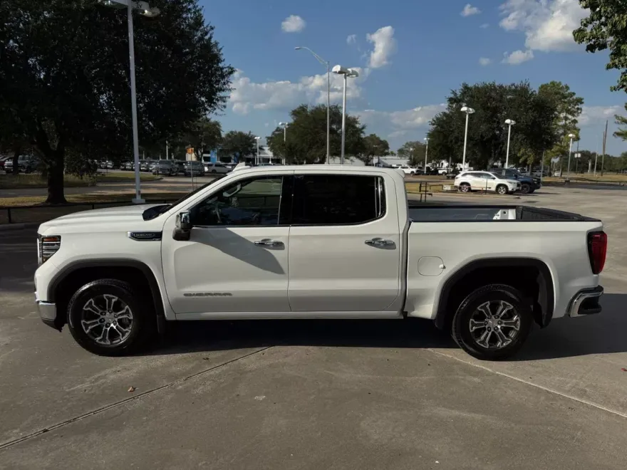 2025 Gmc Sierra 1500 SLT photo 1