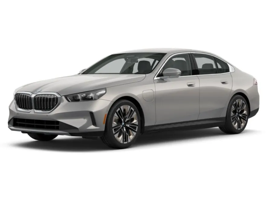2026 Bmw 550e 550e xDrive photo 1