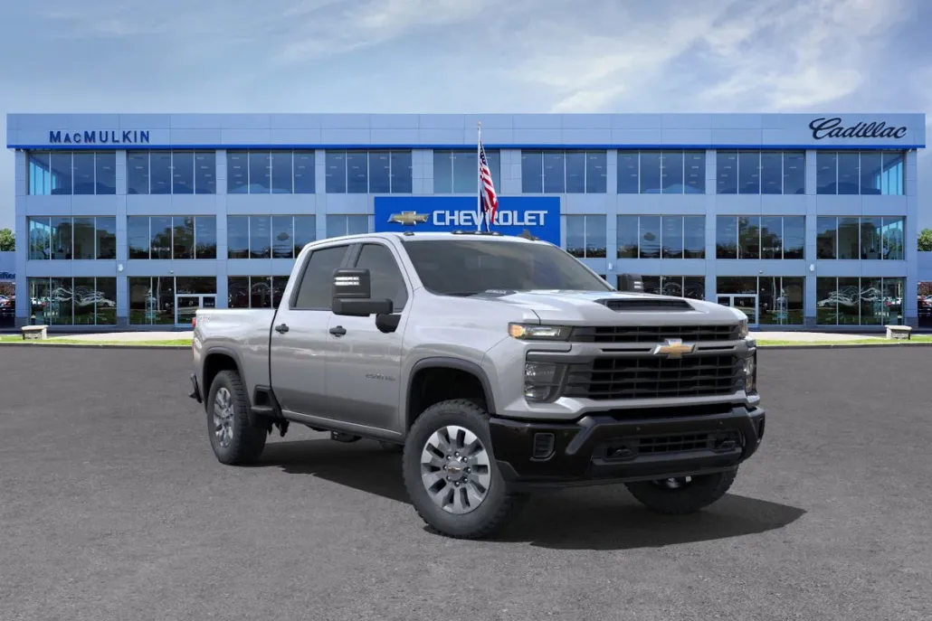2025 Chevrolet Silverado 2500HD Custom photo 1