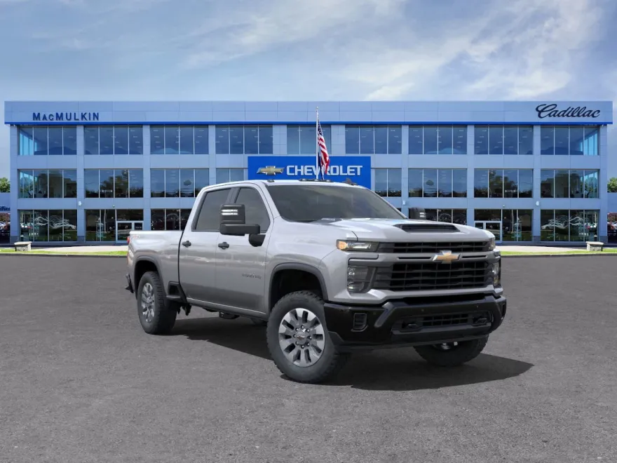 2025 Chevrolet Silverado 2500HD Custom photo 1