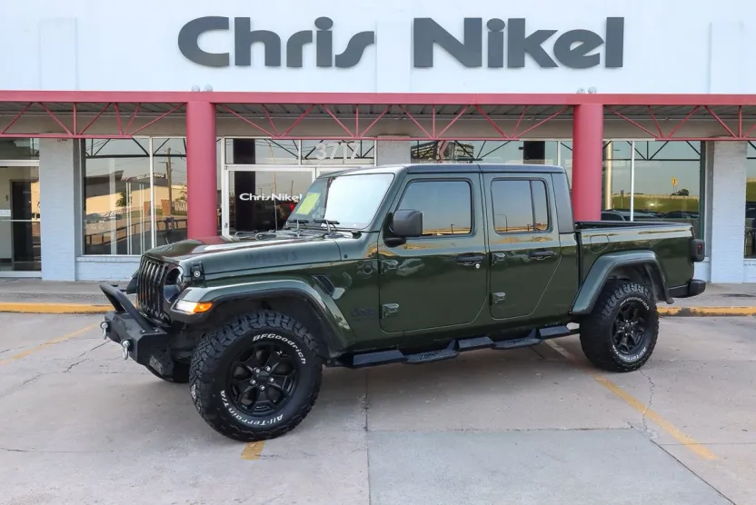 2022 Jeep Gladiator Willys Sport photo 1