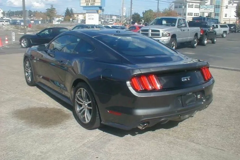 2016 Ford Mustang GT Premium photo 1