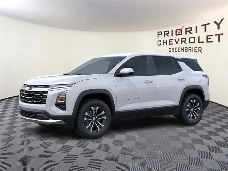 2026 Chevrolet Equinox LT photo 1