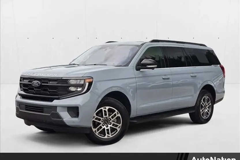 2025 Ford Expedition MAX photo 1