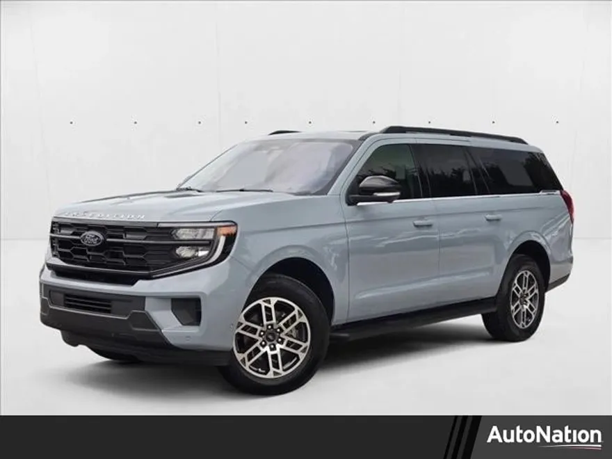 2025 Ford Expedition MAX photo 1