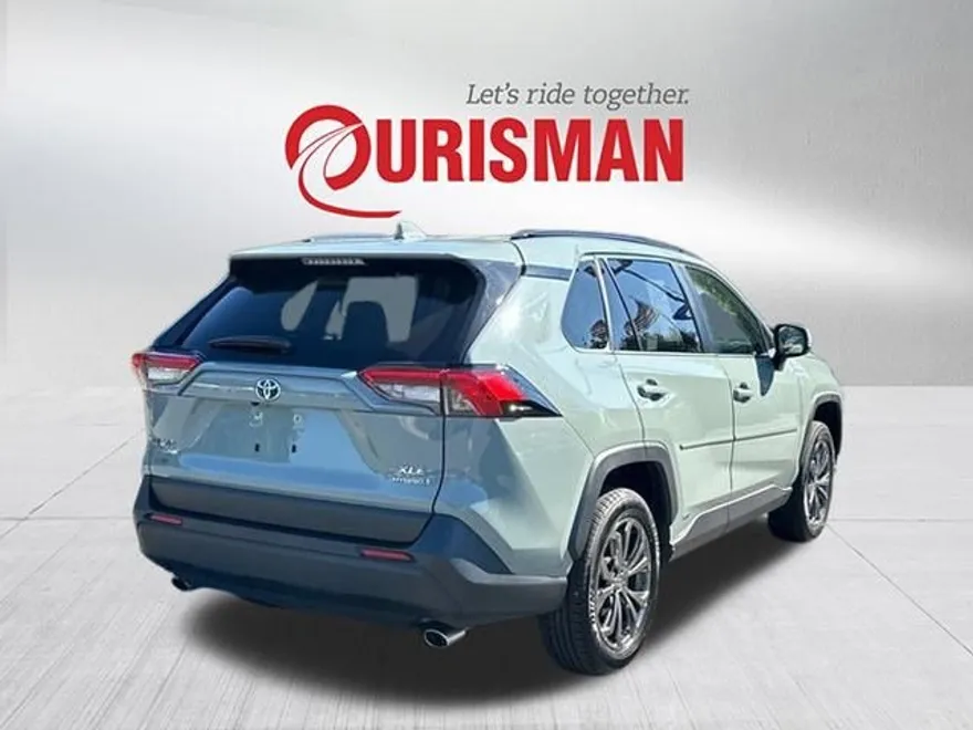 2022 Toyota RAV4 Hybrid XLE Premium photo 1