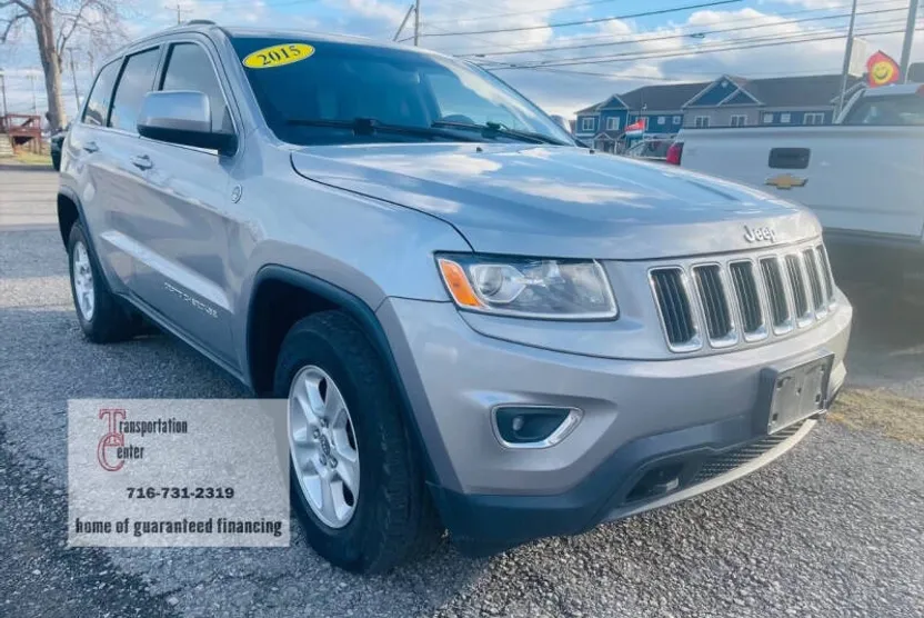 2015 Jeep Grand Cherokee Laredo photo 1