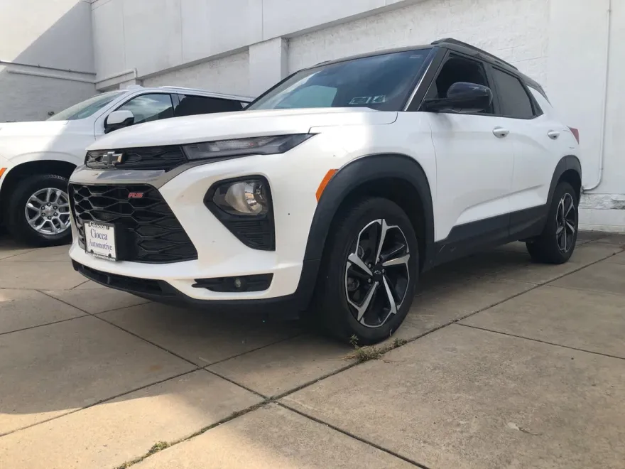 2023 Chevrolet Trailblazer RS photo 1