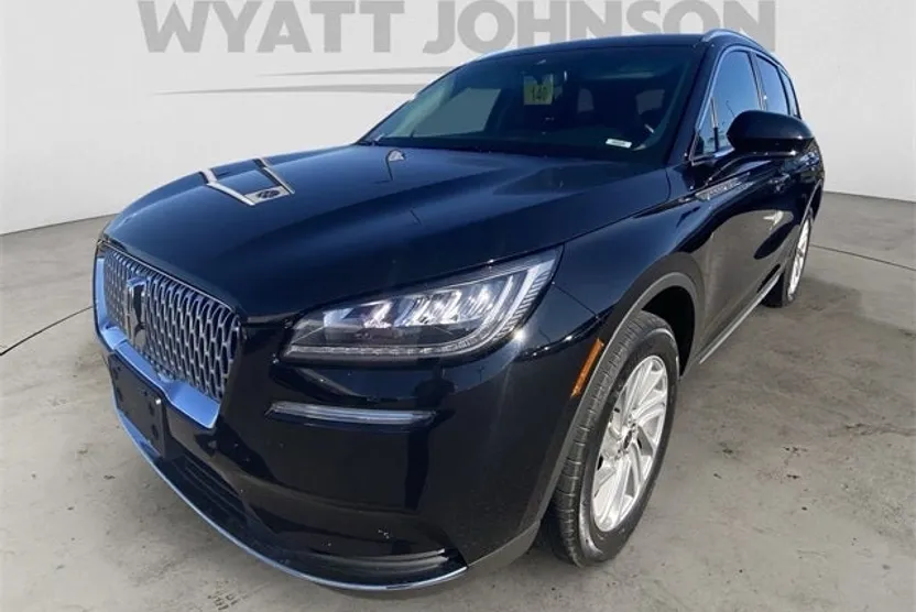 2022 Lincoln Corsair Standard photo 1