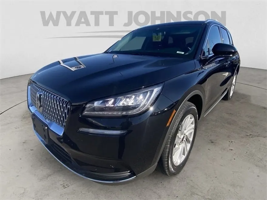 2022 Lincoln Corsair Standard photo 1