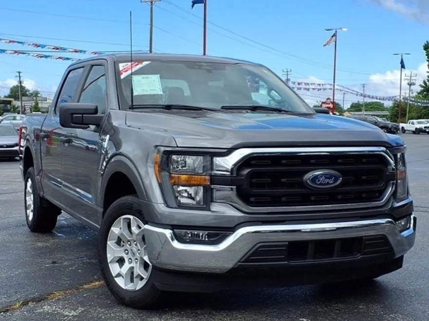 2023 Ford F-150 XLT photo 1