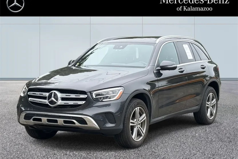 2022 Mercedes Benz GLC 300 4MATIC photo 1
