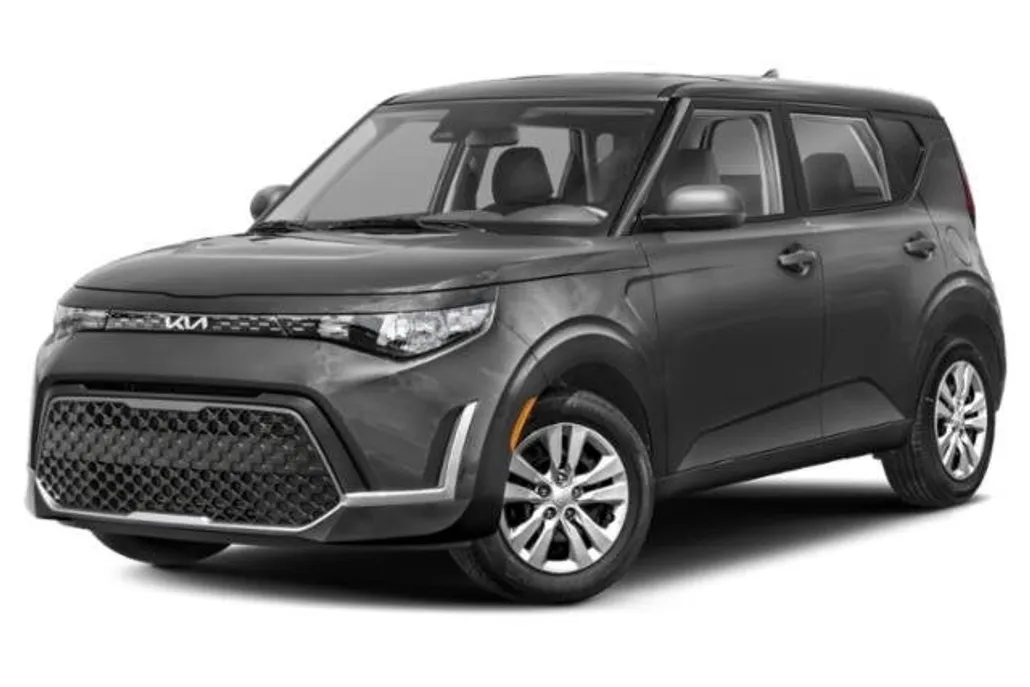 2023 Kia Soul LX photo 1