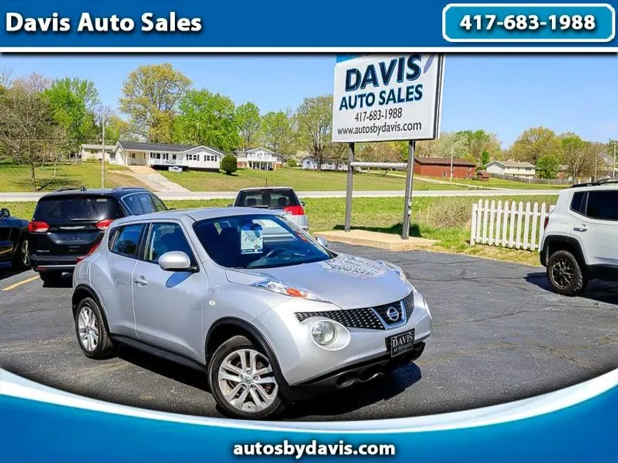 2013 Nissan Juke S photo 1