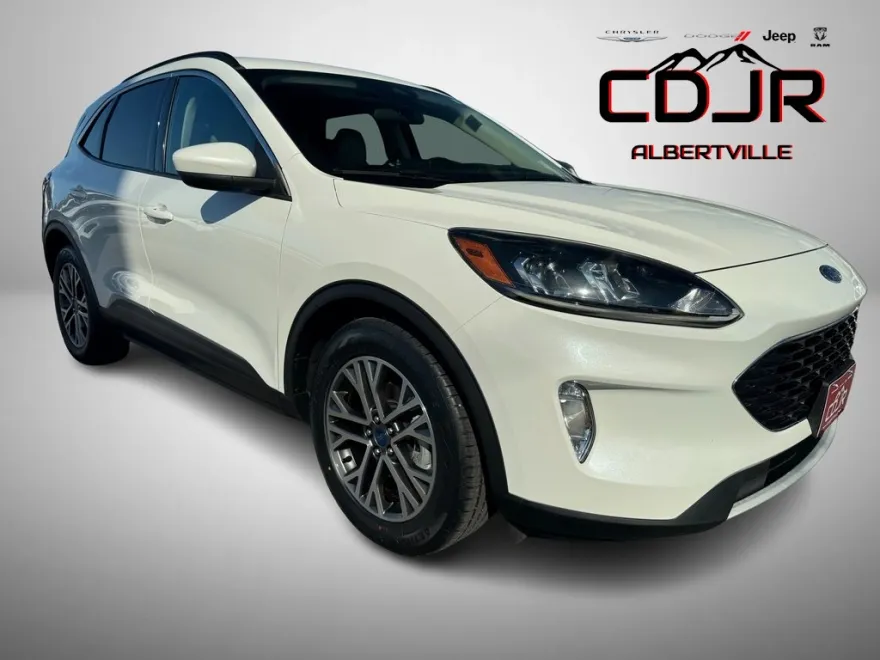 2020 Ford Escape SEL photo 1