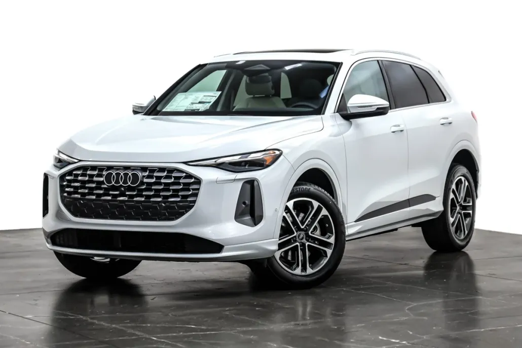 2025 Audi Q5 Premium photo 1