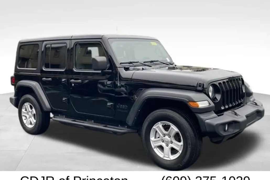 2022 Jeep Wrangler Unlimited Sport S photo 1