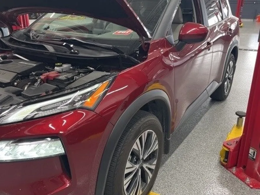 2023 Nissan Rogue SV photo 1