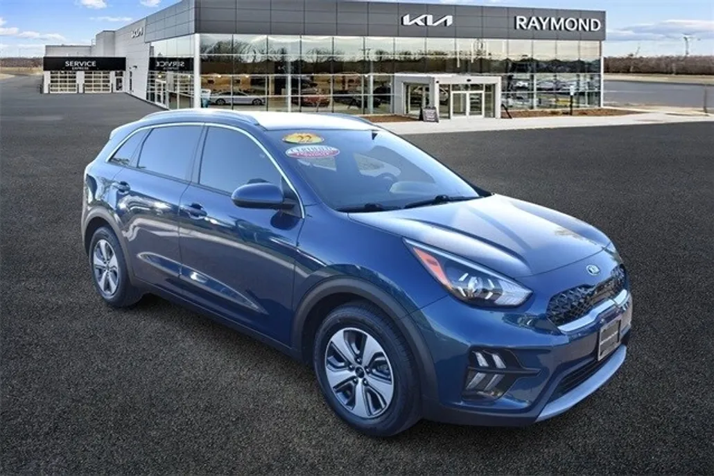 2020 Kia Niro LX photo 1