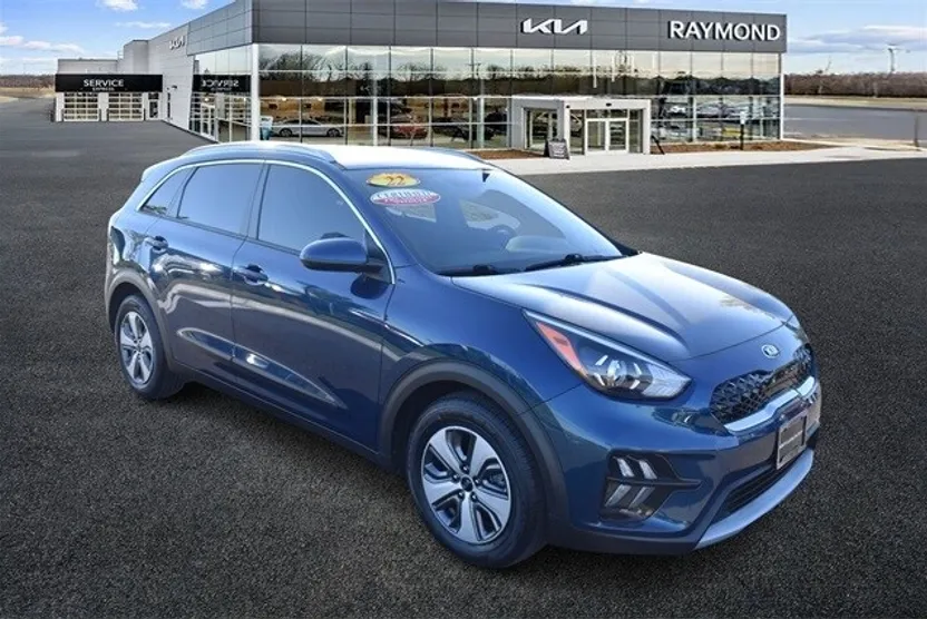 2020 Kia Niro LX photo 1