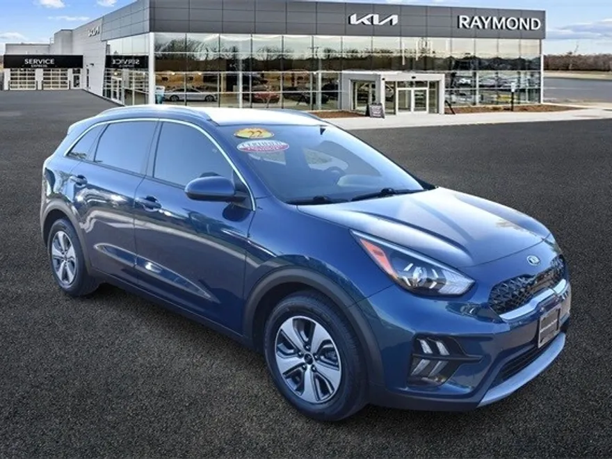 2020 Kia Niro LX photo 1