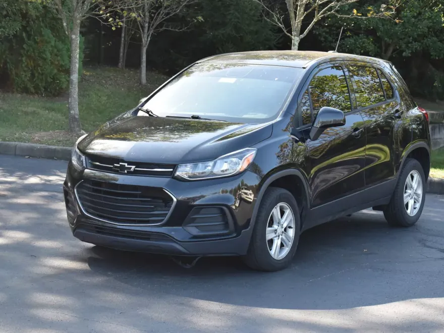 2019 Chevrolet Trax LS photo 1