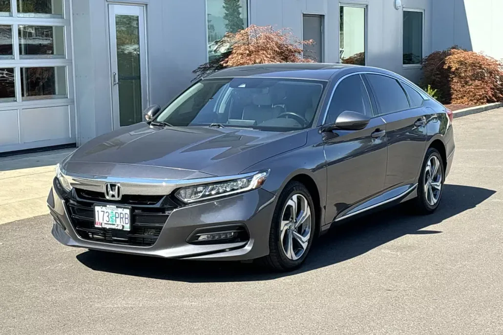 2020 Honda Accord EX-L 2.0T photo 1