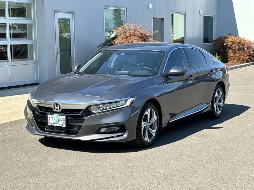 2020 Honda Accord EX-L 2.0T photo 1