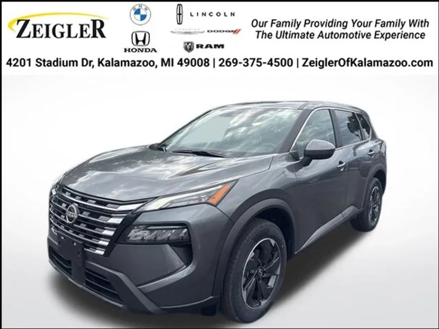 2024 Nissan Rogue SV AWD photo 1