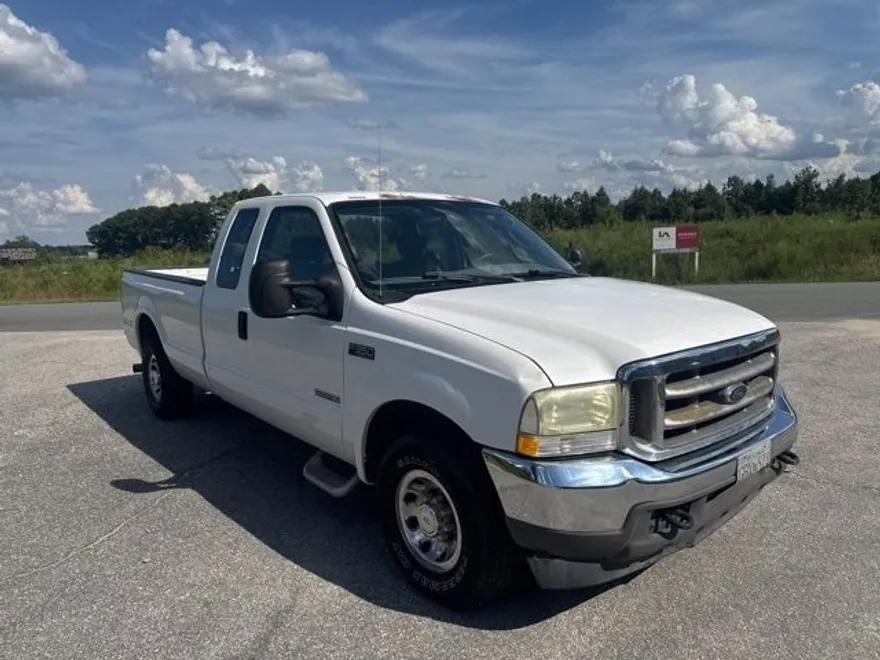 2004 Ford F-350 XL photo 1