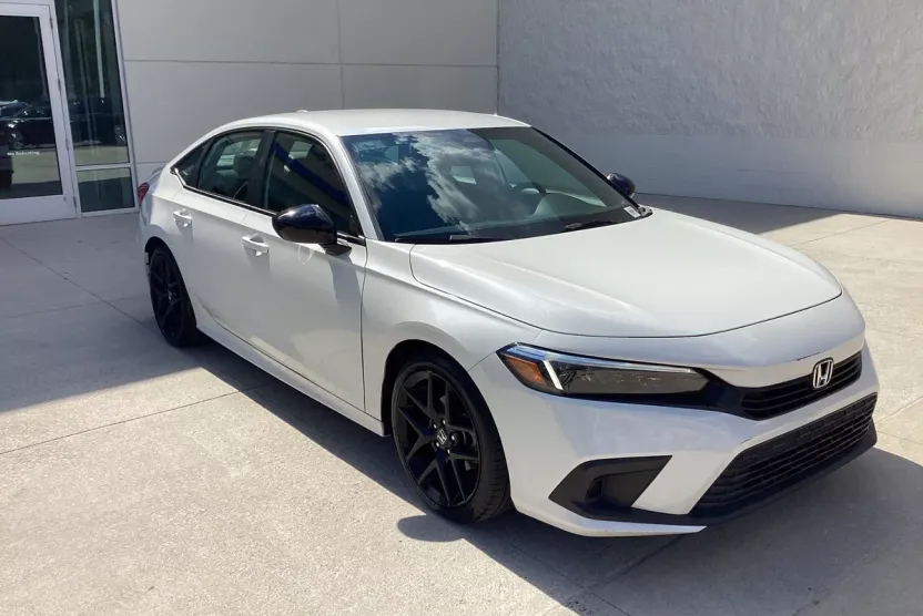 2023 Honda Civic Sport photo 1