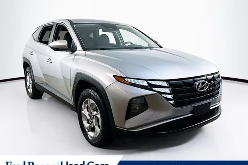 2022 Hyundai Tucson SE photo 1