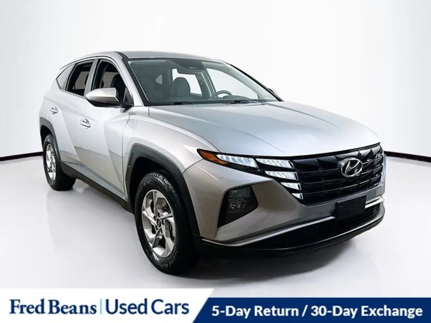 2022 Hyundai Tucson SE photo 1