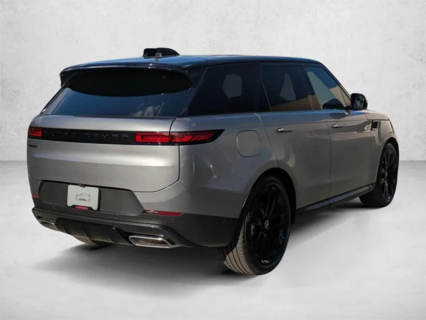 2025 Land Rover Range Rover Sport P360 SE photo 1