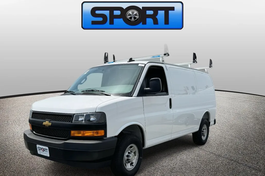 2025 Chevrolet Express Cargo 2500 photo 1
