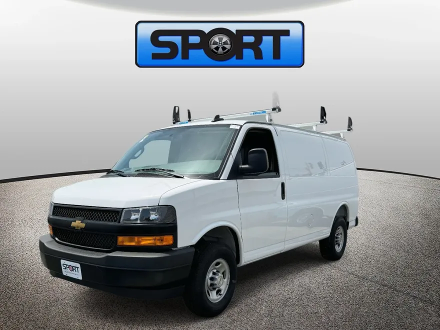 2025 Chevrolet Express Cargo 2500 photo 1