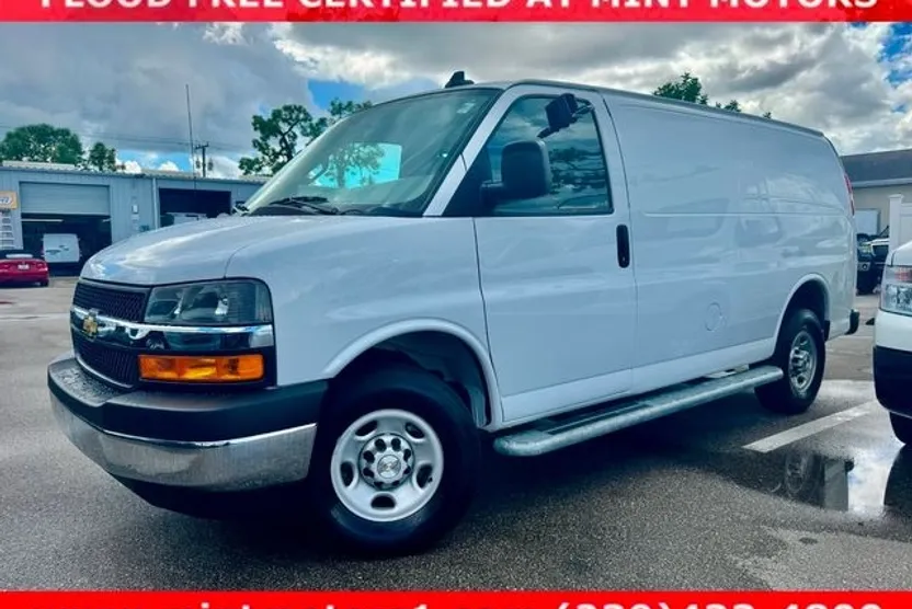 2023 Chevrolet Express 2500 Work Van photo 1