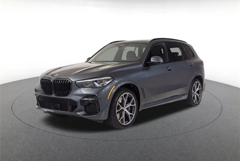 2022 Bmw X5 M50i photo 1