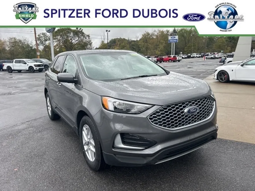 2024 Ford Edge SEL photo 1