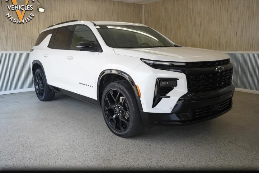 2024 Chevrolet Traverse RS photo 1