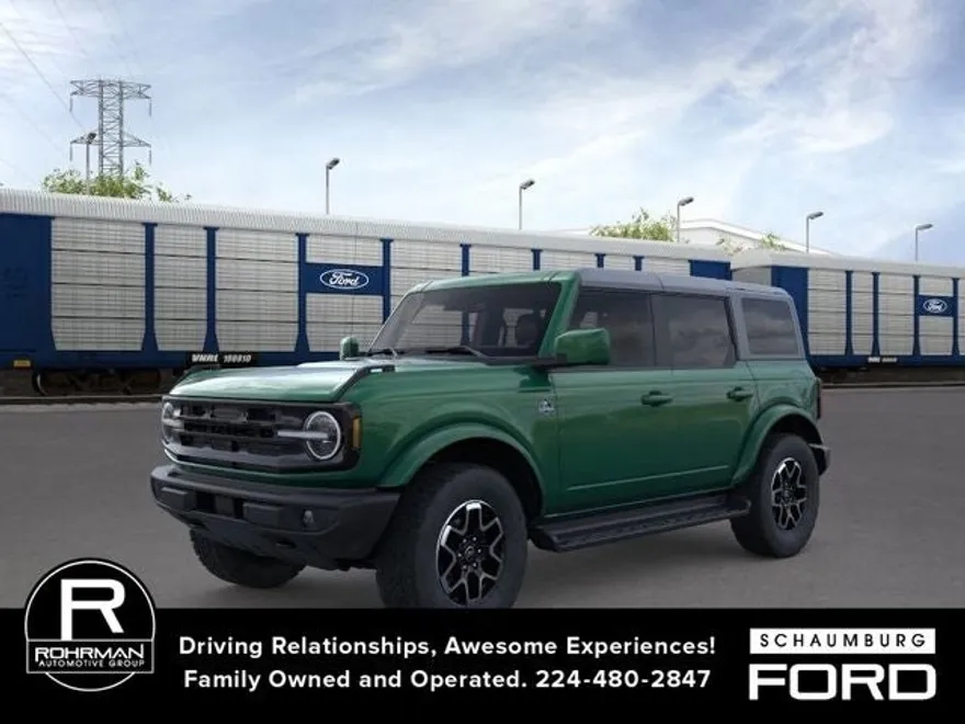 2025 Ford Bronco Outer Banks photo 1