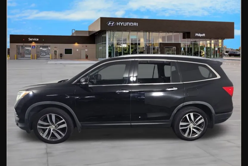 2018 Honda Pilot Elite photo 1