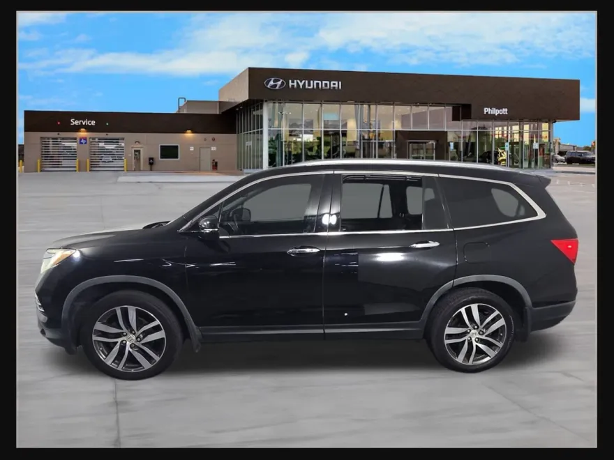 2018 Honda Pilot Elite photo 1