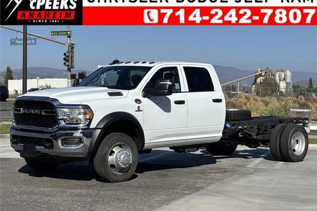 2024 Ram 4500 photo 1
