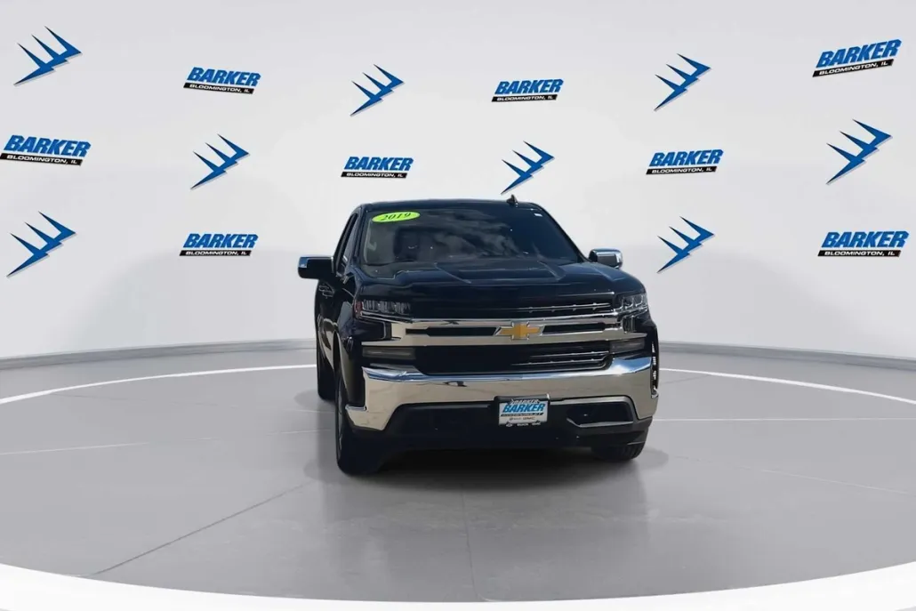 2019 Chevrolet Silverado 1500 LT photo 1