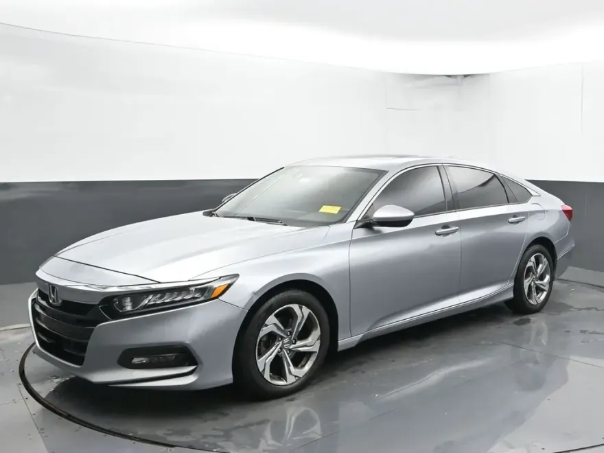 2018 Honda Accord EX photo 1