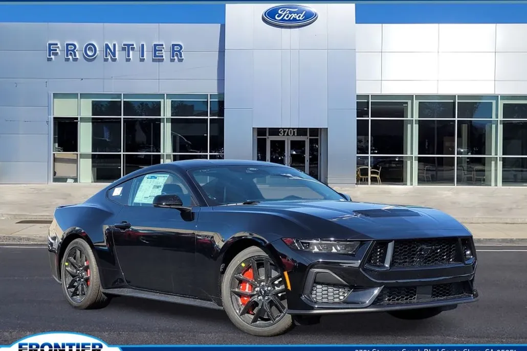 2025 Ford Mustang GT Premium photo 1